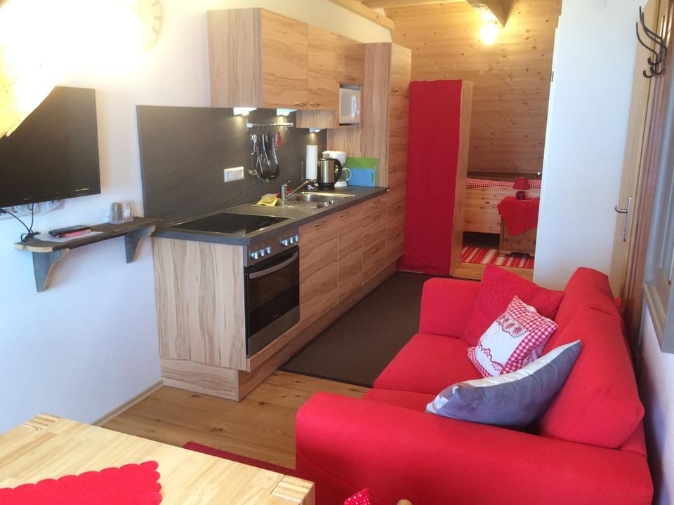 Kitchen or kitchenette, Living room, Food
