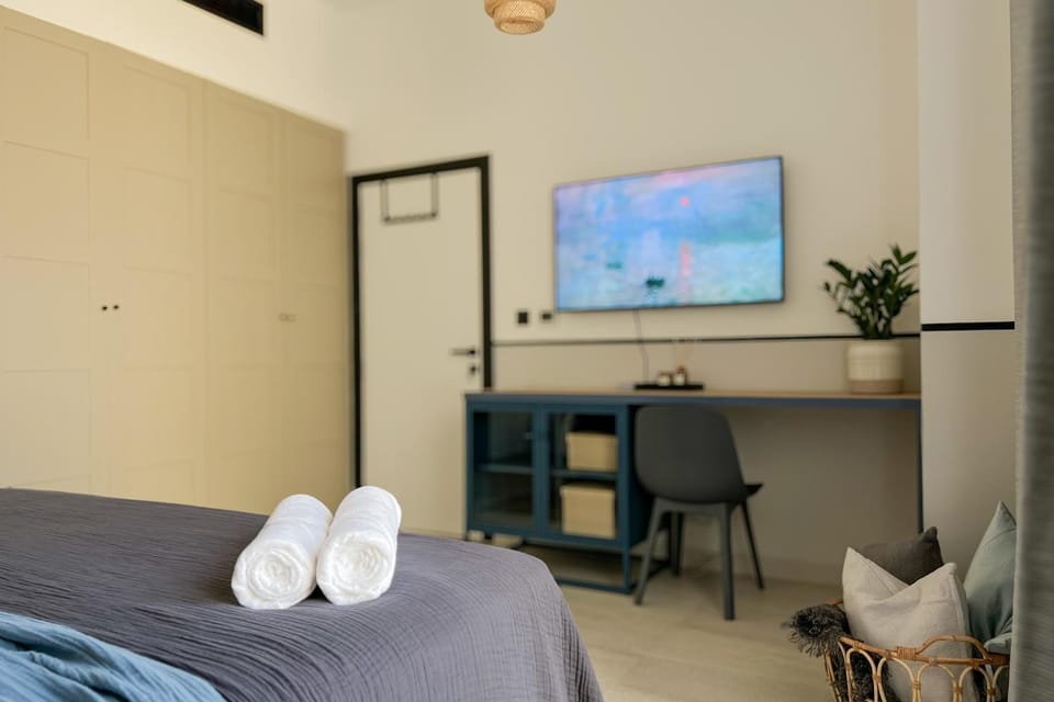 TV and multimedia, Bedroom