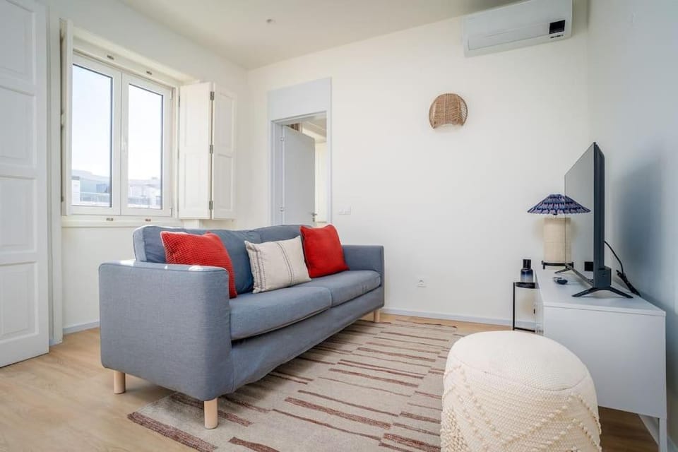 Modern & Bright - Faro Mercado Apt 22 by Lisbeyond Apartment in Faro