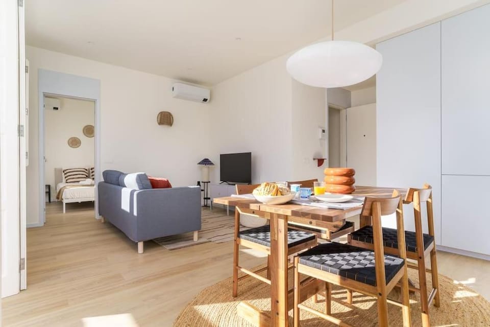 Modern & Bright - Faro Mercado Apt 22 by Lisbeyond Apartment in Faro