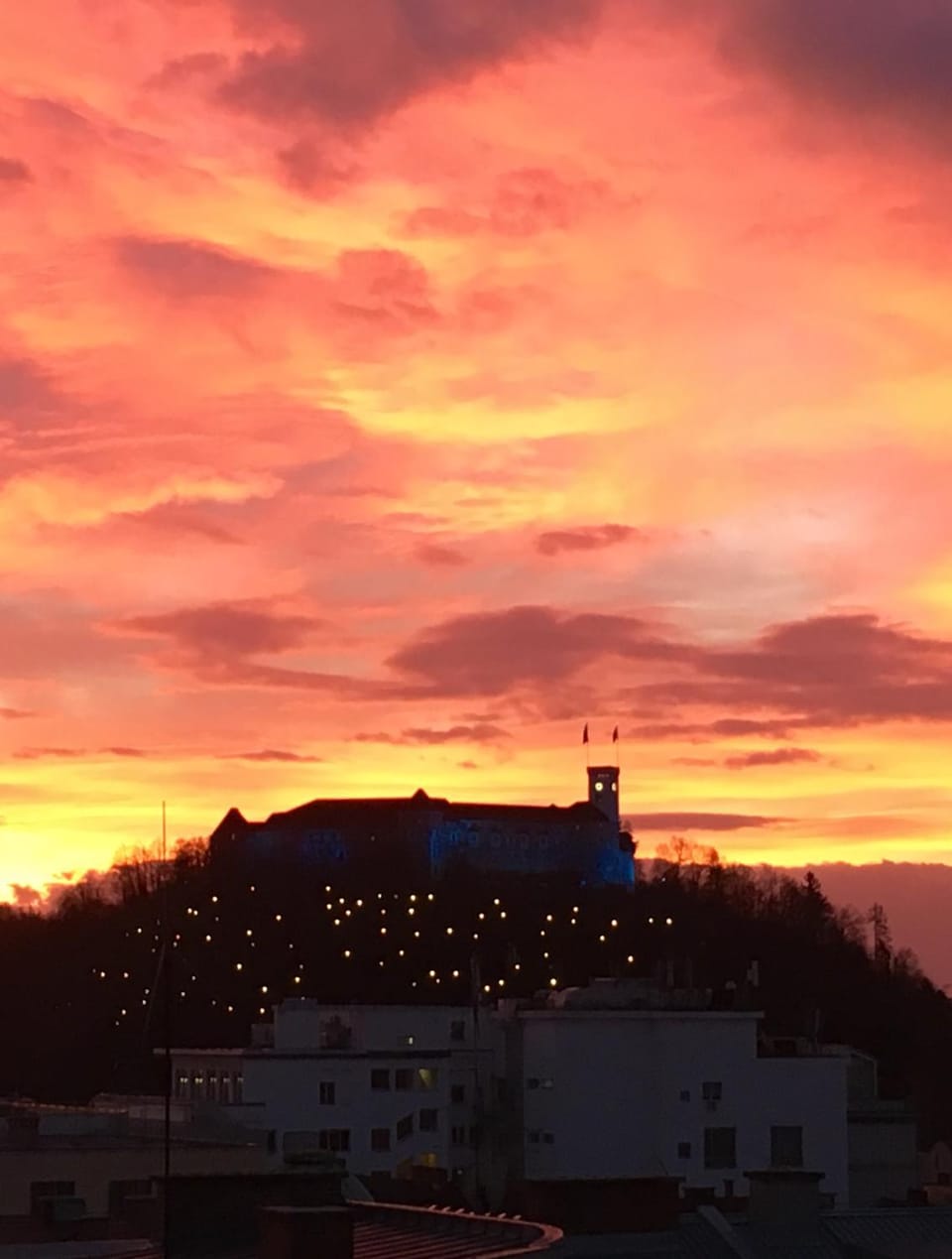 Nearby landmark, Sunrise