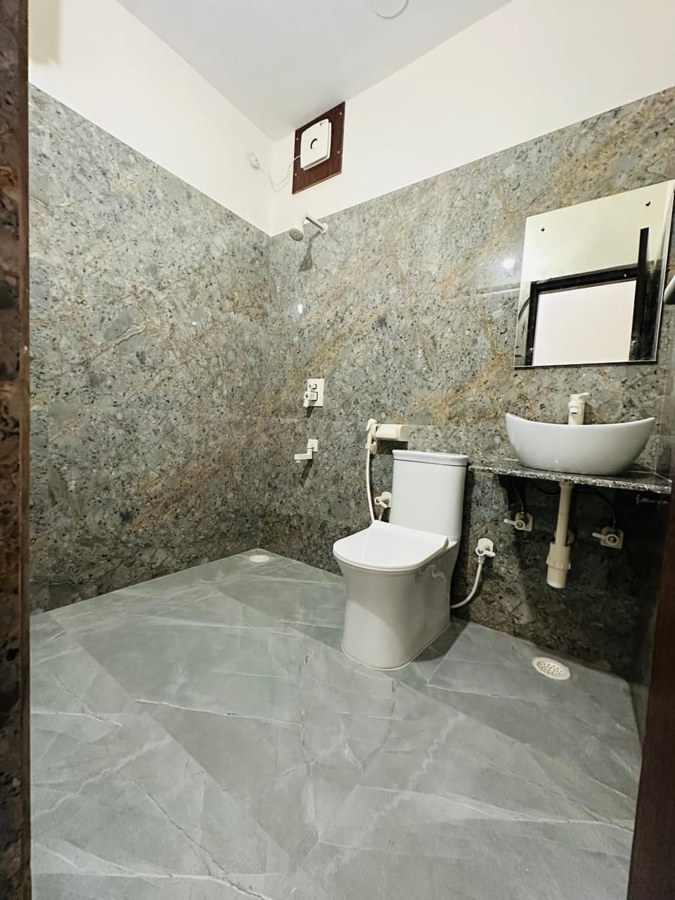 Toilet, Bathroom