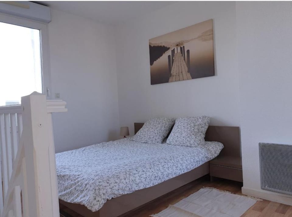 Le Triplex de la gare - centre ville - wifi Apartment in Bordeaux