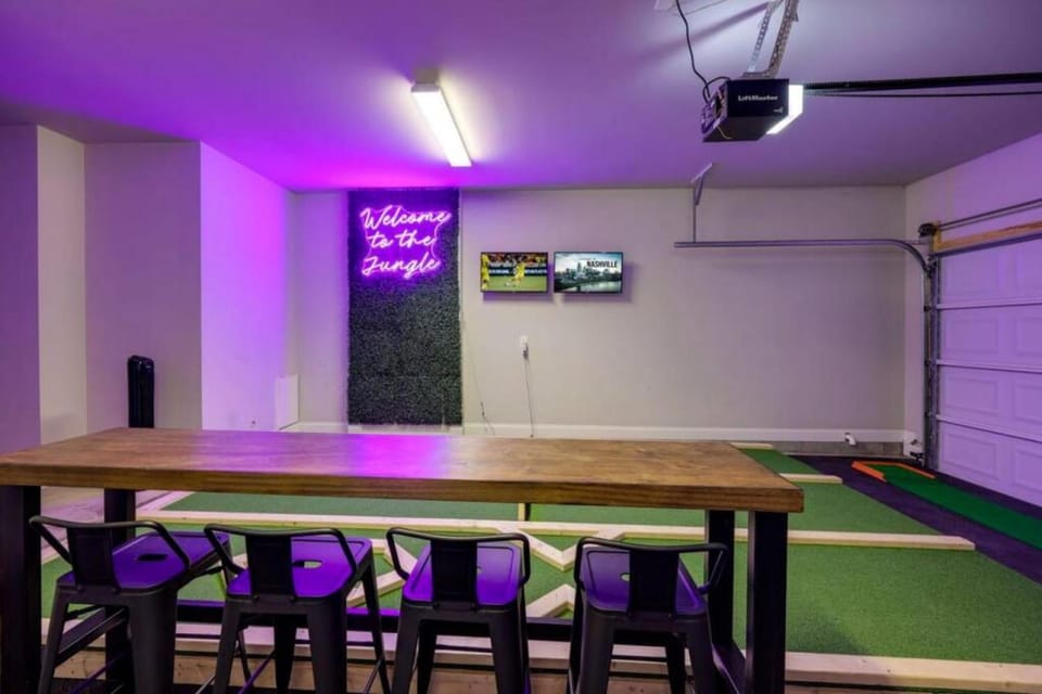 Game Room, Minigolf, TV and multimedia, Dining area, Evening entertainment