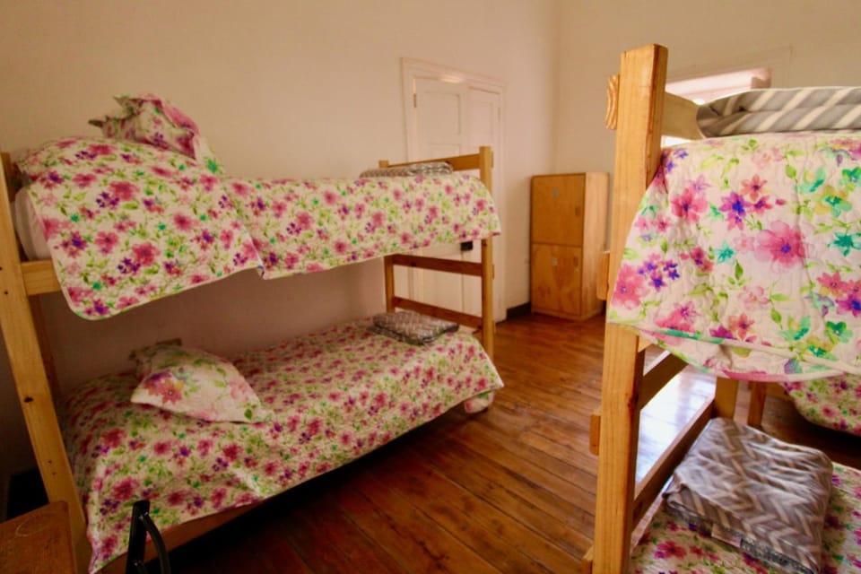 Photo of the whole room, Bedroom, bunk bed