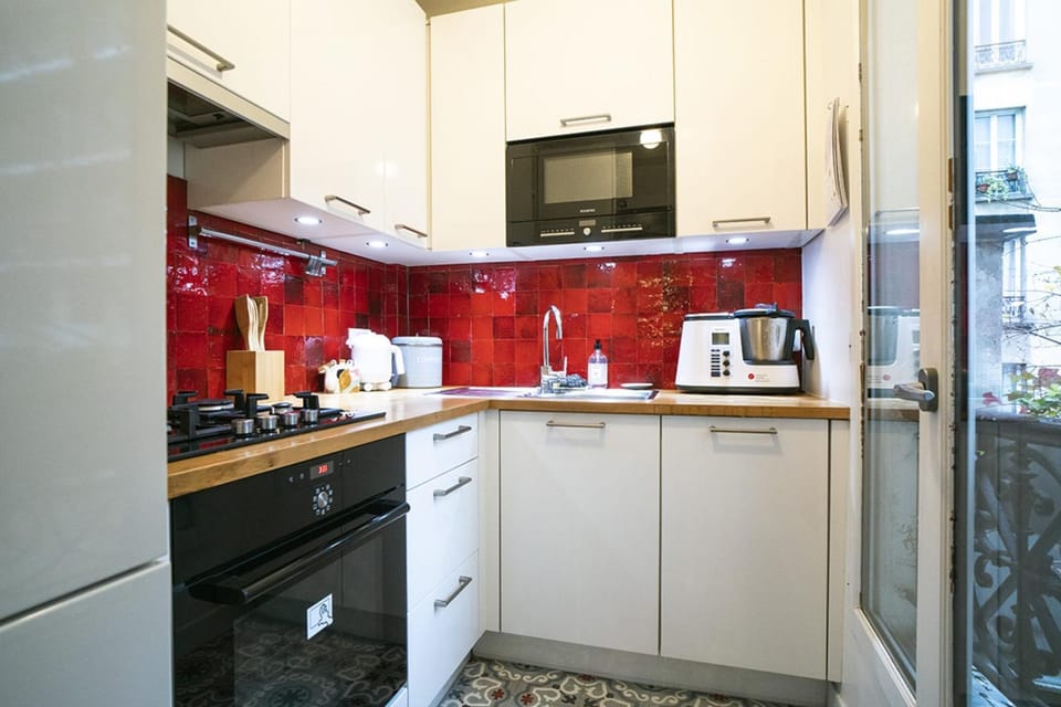 Pretty 36 m near Buttes-Chaumont Apartment in Paris