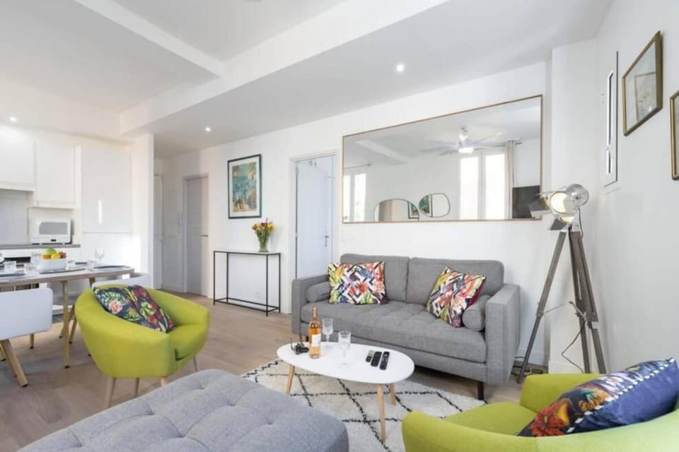 MY CASA - MOULIN - Stunning 1 bedroom Apt on the Port Apartment in Nice