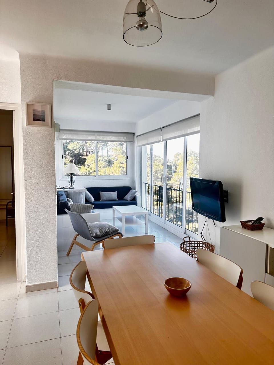 Seating area, Dining area