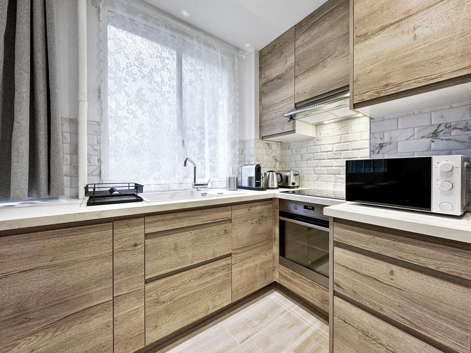 Charmant Appartement 4P Face Tour Eiffel Apartment in Paris