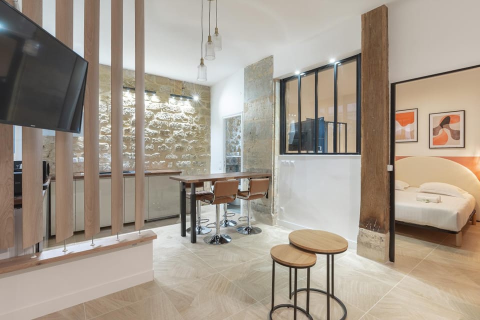 NEW Gorgeous Flat-Central Area Apartment in Paris