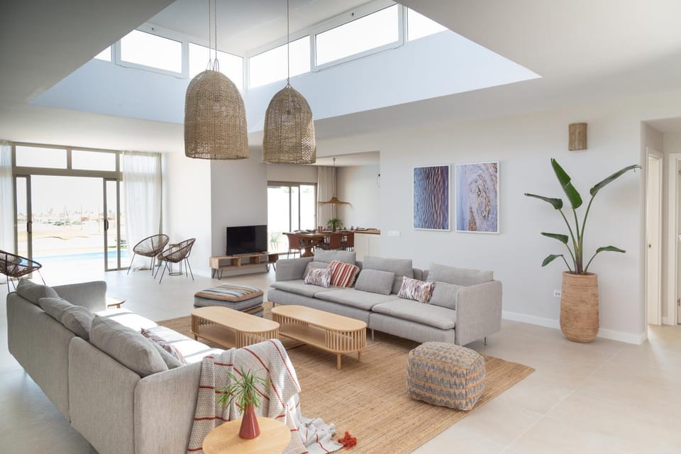 Living room, Seating area