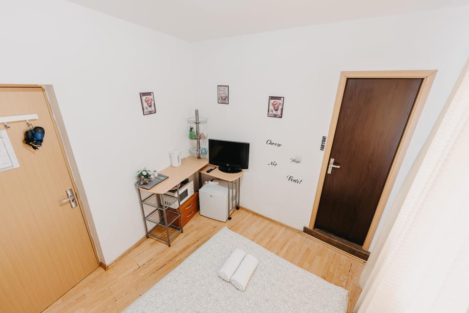 Cozy studio on Victoriei Av Apartment in Bucharest