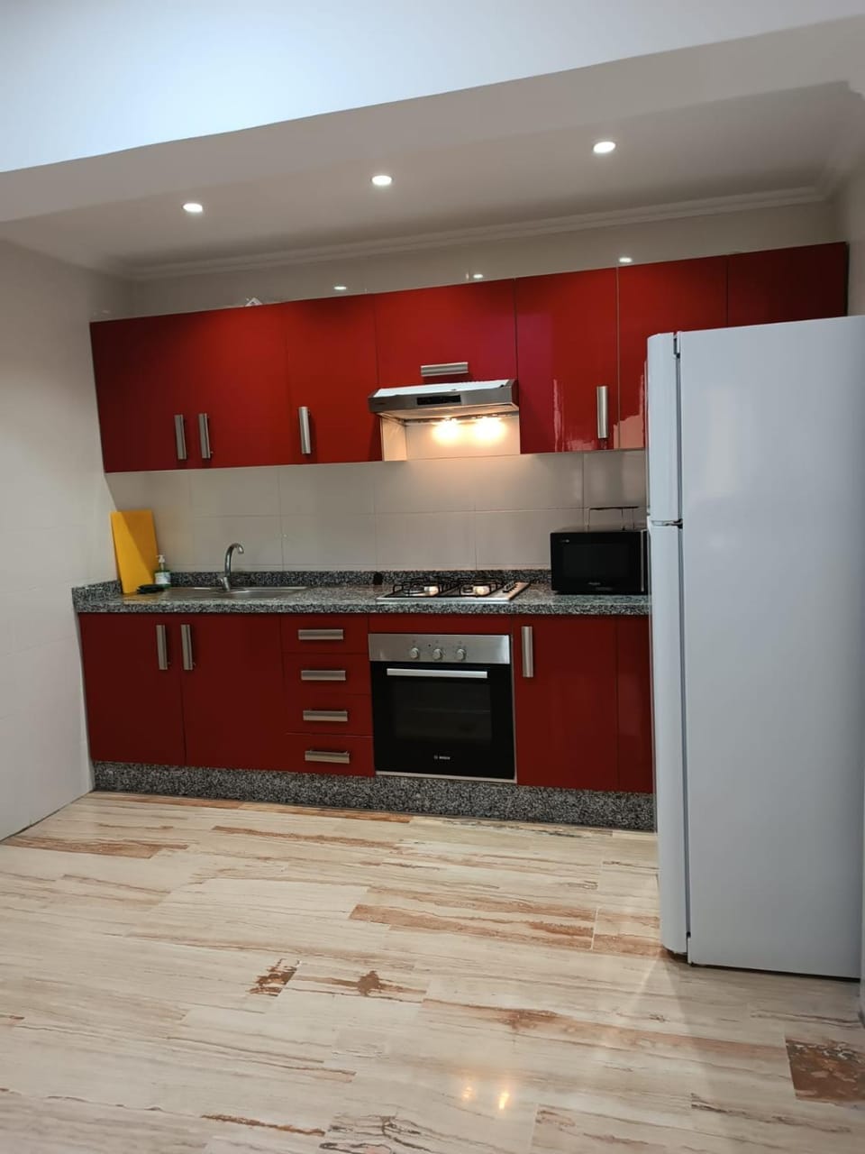 Kitchen or kitchenette, minibar, pet friendly, stove