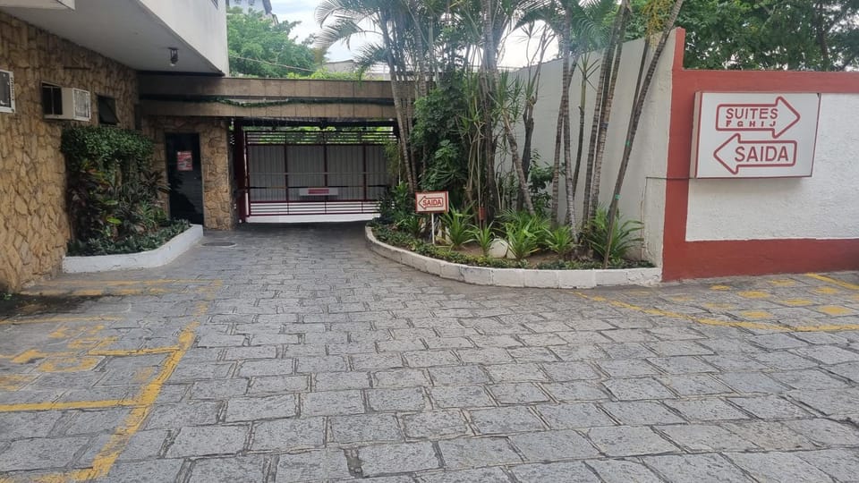 Facade/entrance, Street view