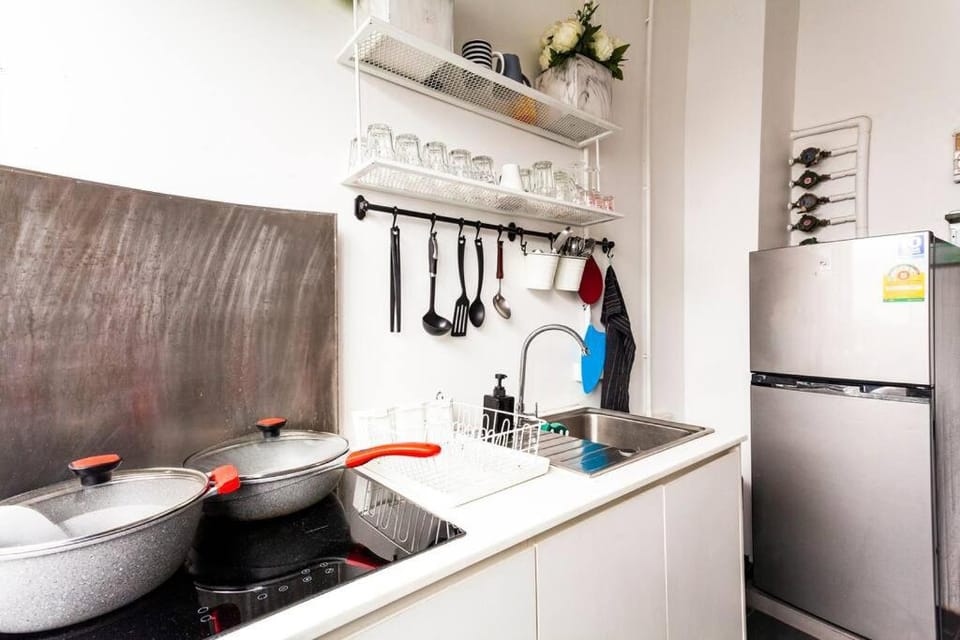 Kitchen or kitchenette, stove