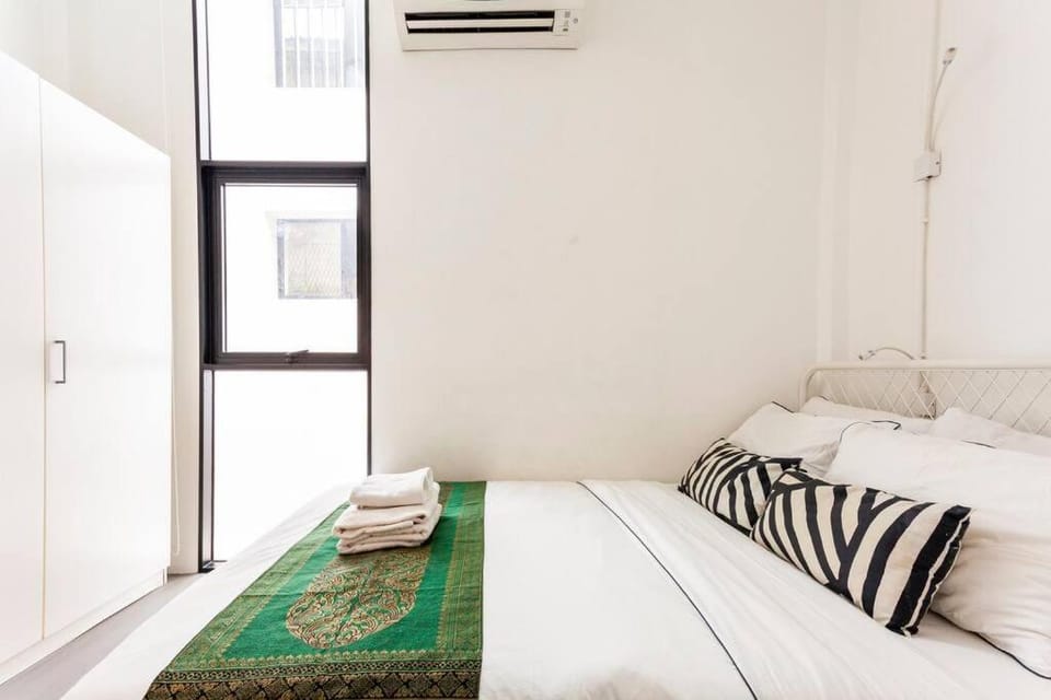 Bed, Decorative detail, Bedroom