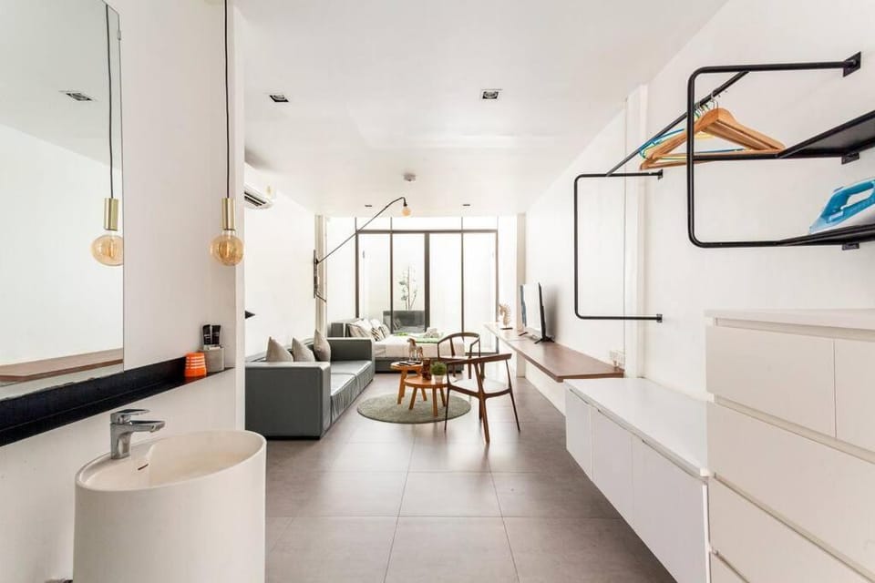 Living room, Decorative detail, Decorative detail, Seating area