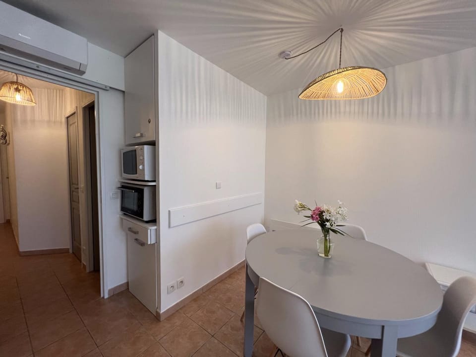 Appartement au Hameau des Issambres Le Pamakior Apartment in Sainte-Maxime