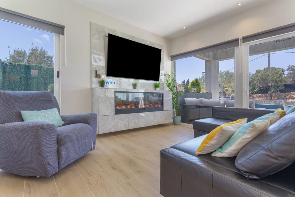 Property building, Living room