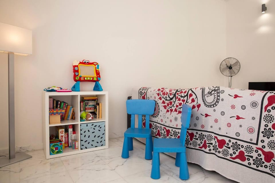 Communal lounge/ TV room, Game Room, Living room