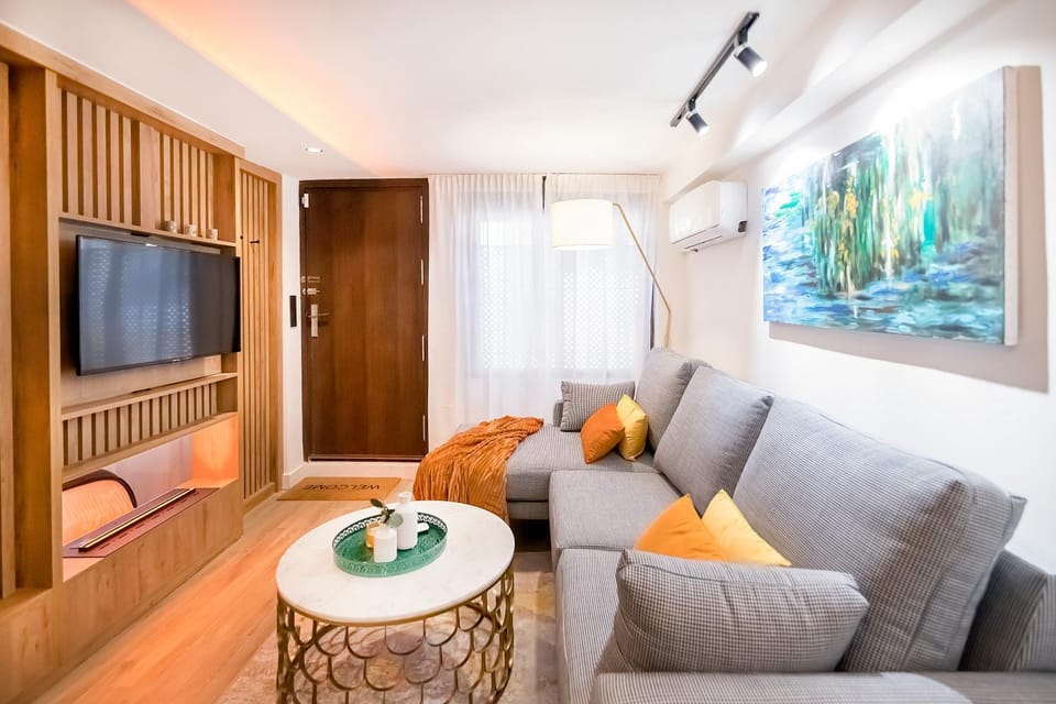 Living room, Seating area