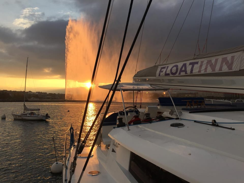 Facade/entrance, Lake view, Sunset