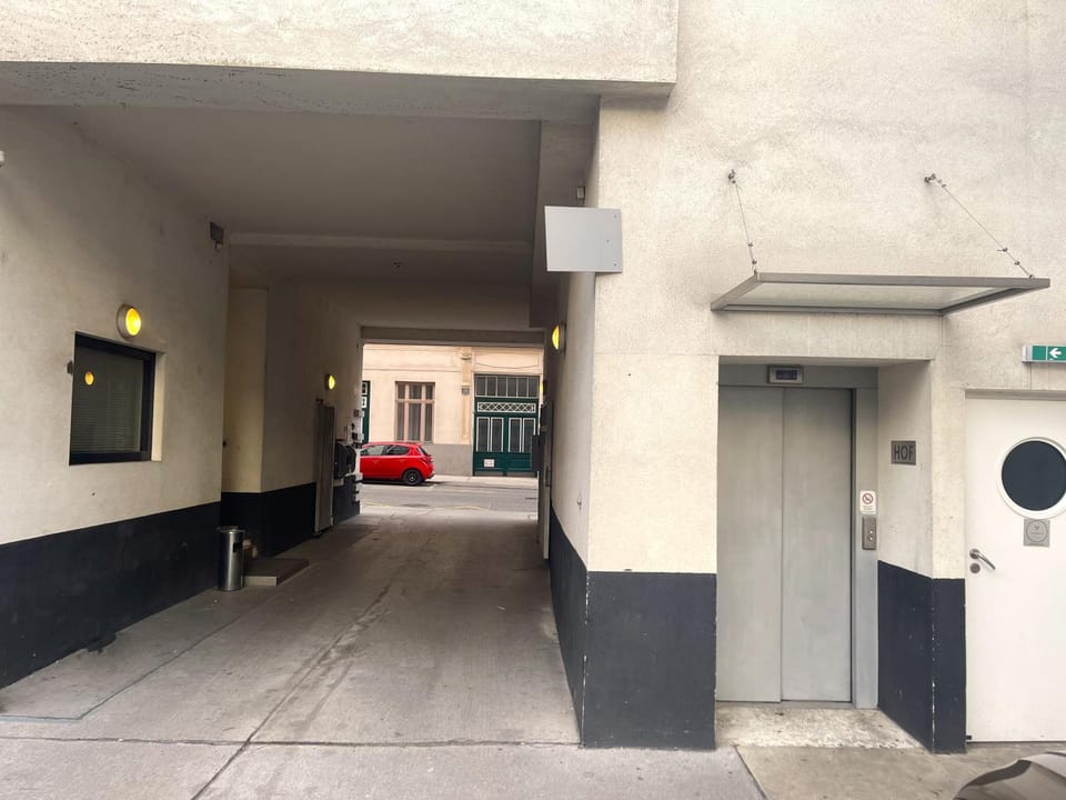 elevator
