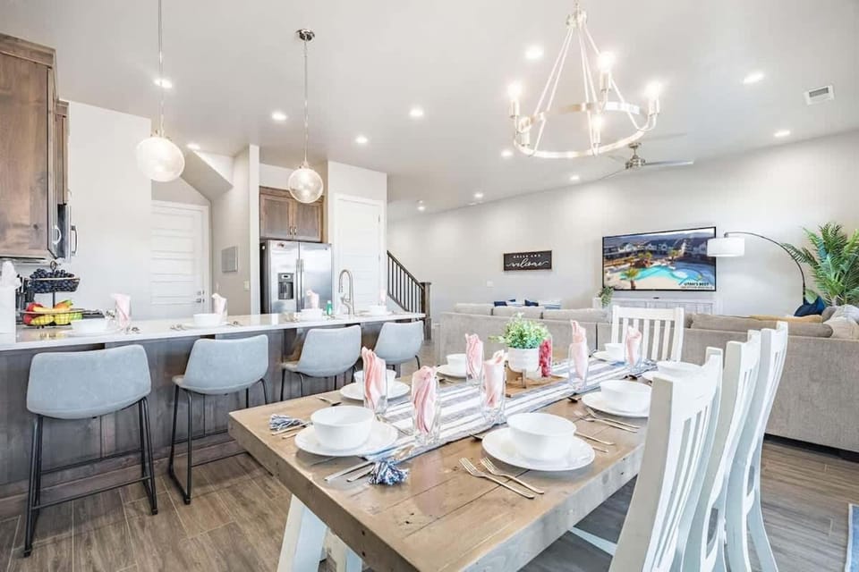 66 | Desert Sands at Ocotillo Springs with Private Hot Tub House in Santa Clara