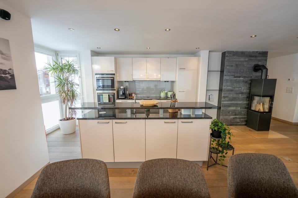fireplace, kitchen