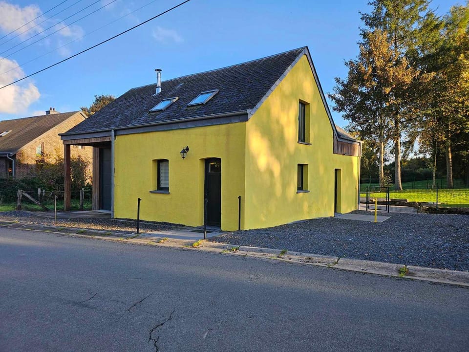 Property building, Street view