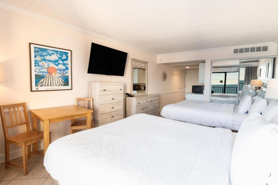 Beach Bliss Haven 6th Floor Apartment in South Carolina