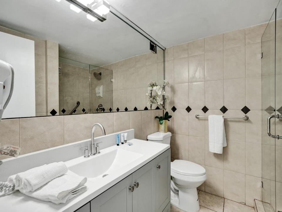 High floor Oceanview condo 1506 Apartment in Miami Beach