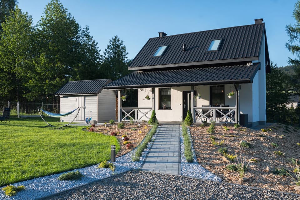 Property building, Day, Natural landscape, Garden