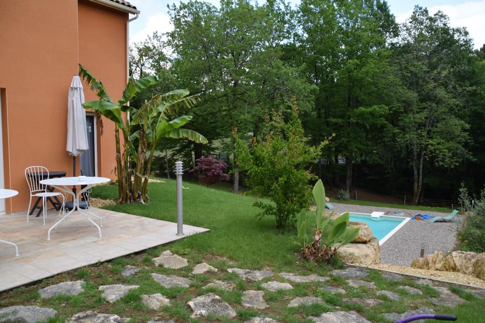 Patio, Garden, Balcony/Terrace