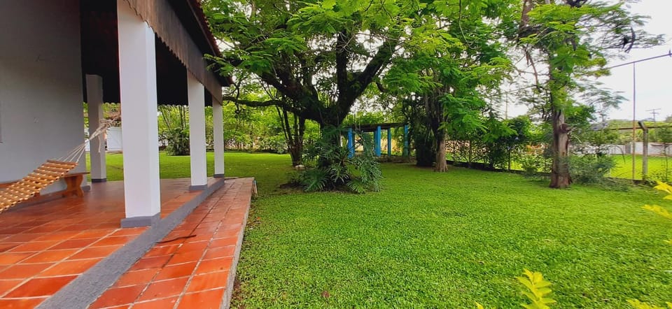 Property building, Spring, Day, Natural landscape, Garden, Garden view