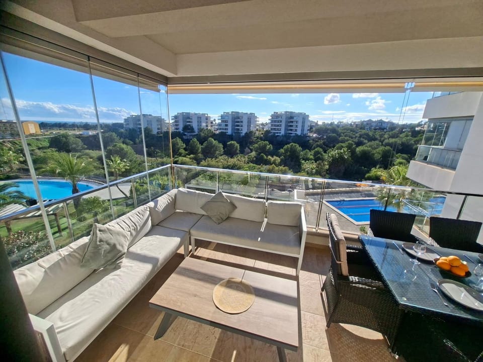 Pool view, Swimming pool