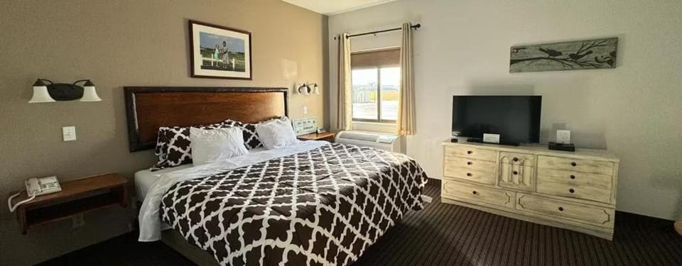 Clock Tower Inn Hotel in Indiana