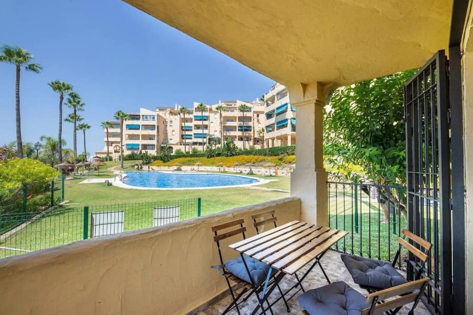 Costa del sol 4/5p with pool & 3' away from beach Apartment in Benalmadena