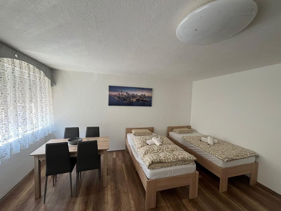 Living room, Bedroom