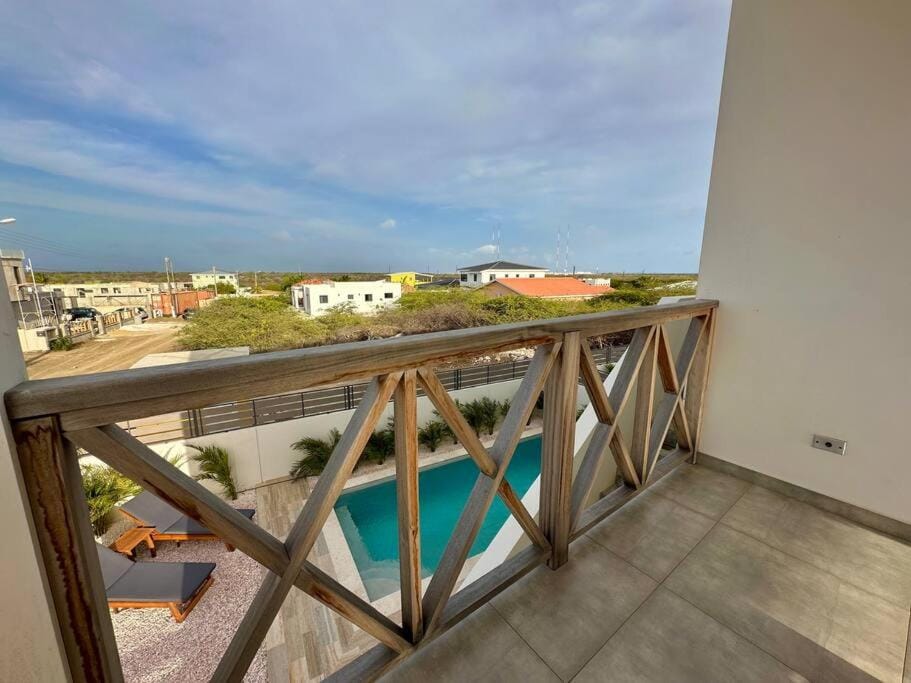 Patio, View (from property/room), Balcony/Terrace, Swimming pool
