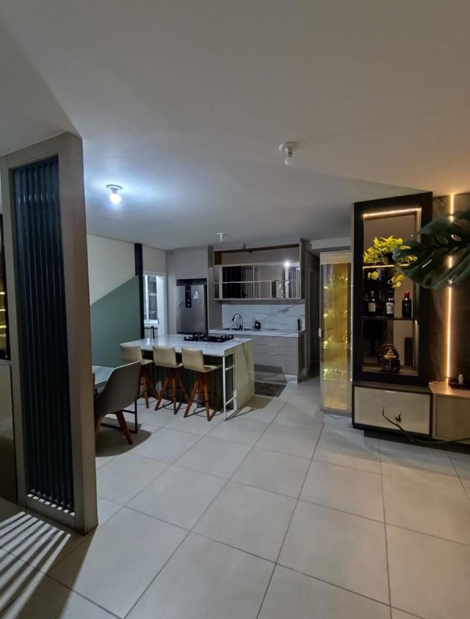 Kitchen or kitchenette, Dining area, oven, pet friendly