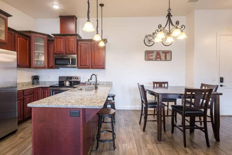 Luxury Downtown Rental - La Dolce Vita Villa #4 Apartment in Moab