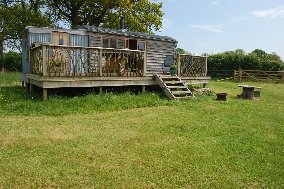 River Meadow Retreat Campground/ 
RV Resort in Taunton Deane