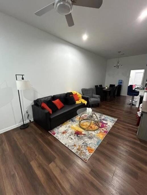 Spacious Cozy Home Near NRG /Toyota/Stadiums House in Houston