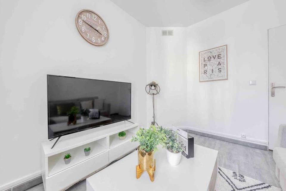 Appartement Cosy I Proche de la Porte de Versailles Paris Apartment in Malakoff