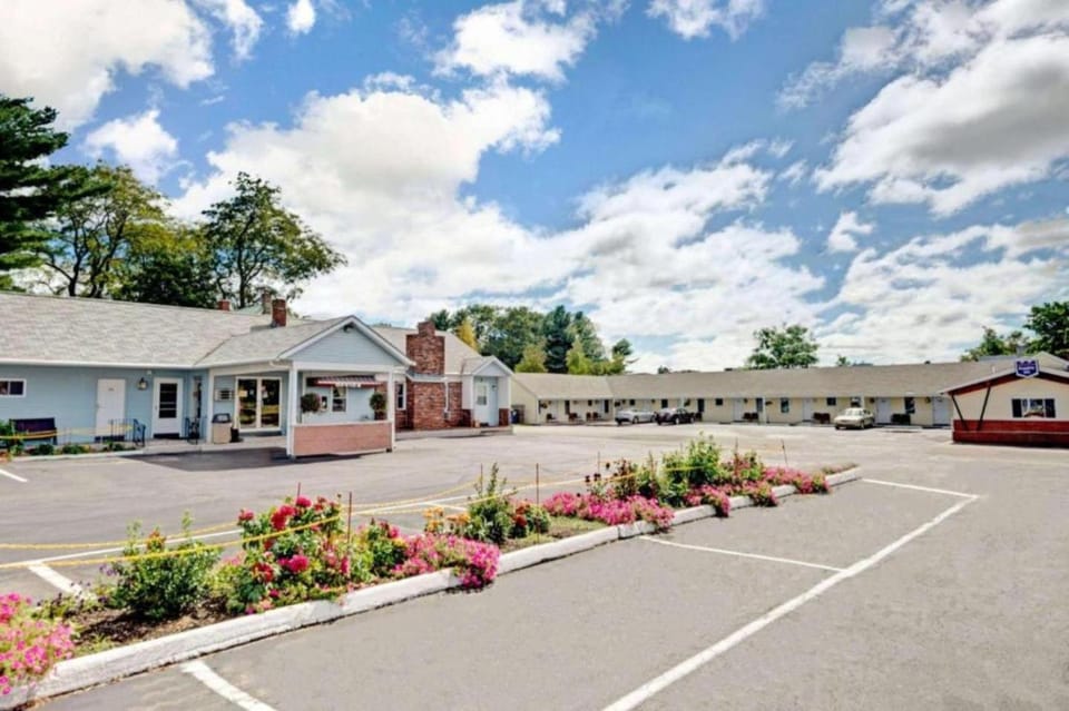 Budget Inn Hotel in South Portland