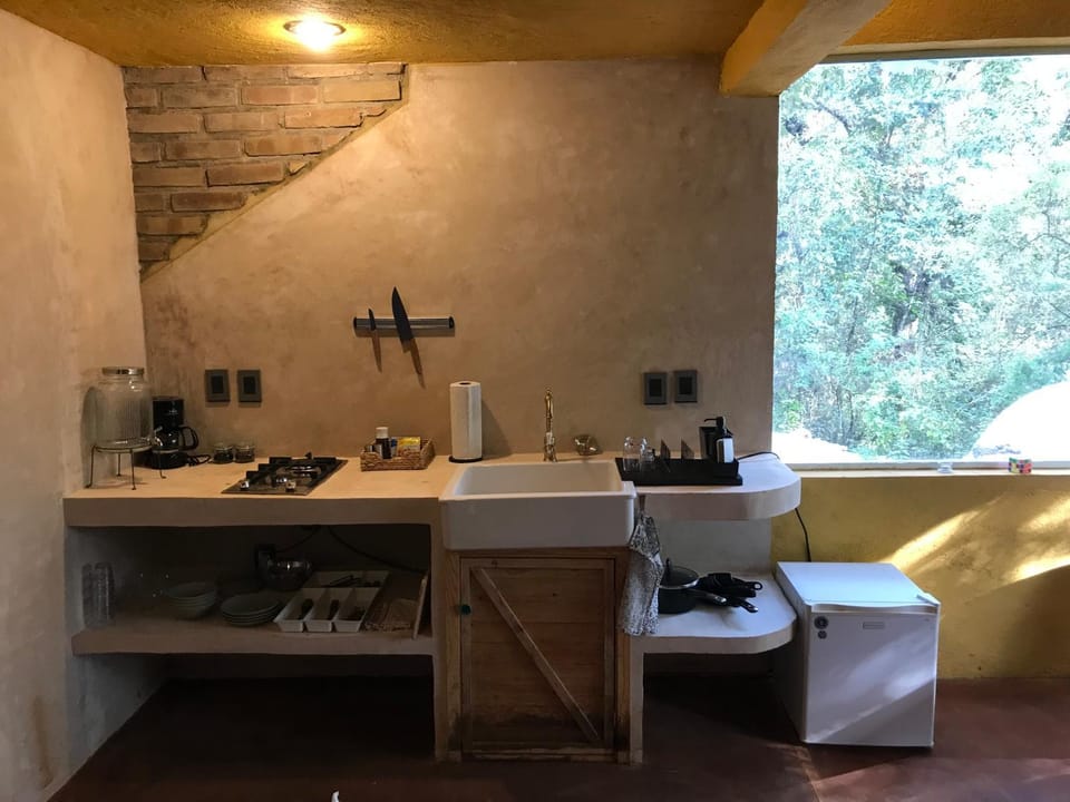 Coffee/tea facilities, Kitchen or kitchenette, kitchen