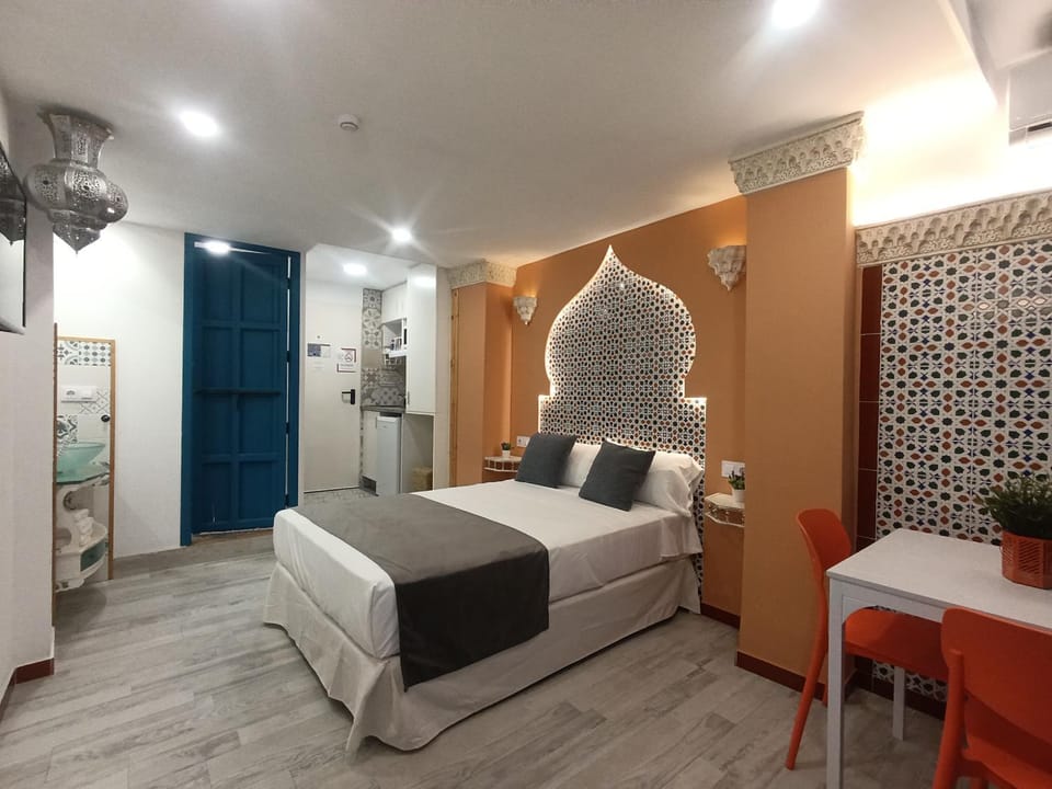 "Al-Andalus house" A 9 min en metro del centro de Sevilla Apartment in Mairena del Aljarafe