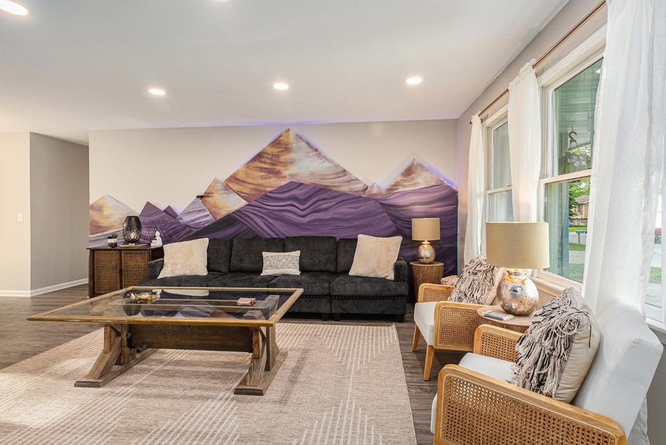 Living room, Seating area