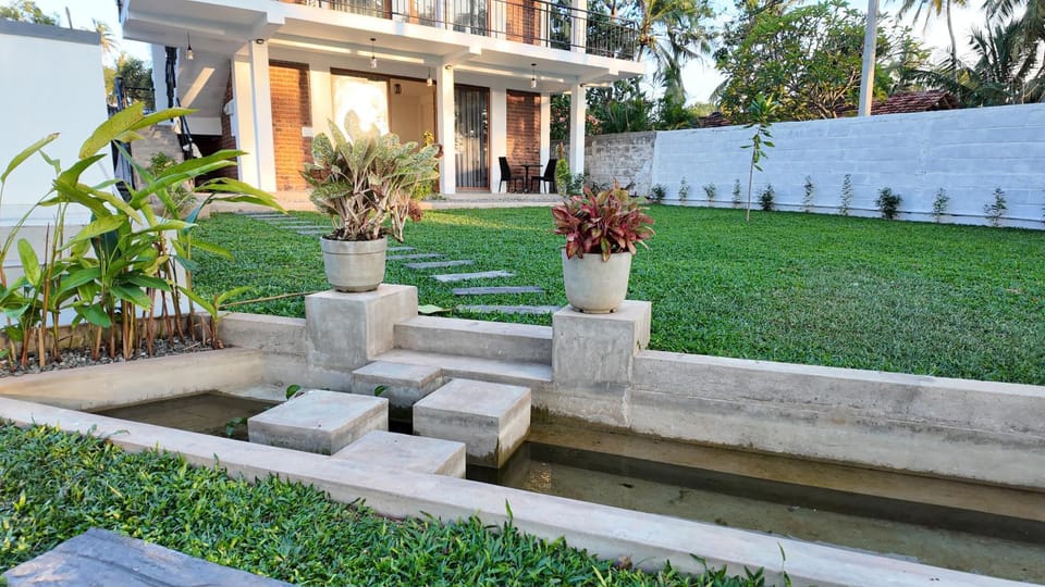Euro star holiday inn Bed and Breakfast in Sri Lanka
